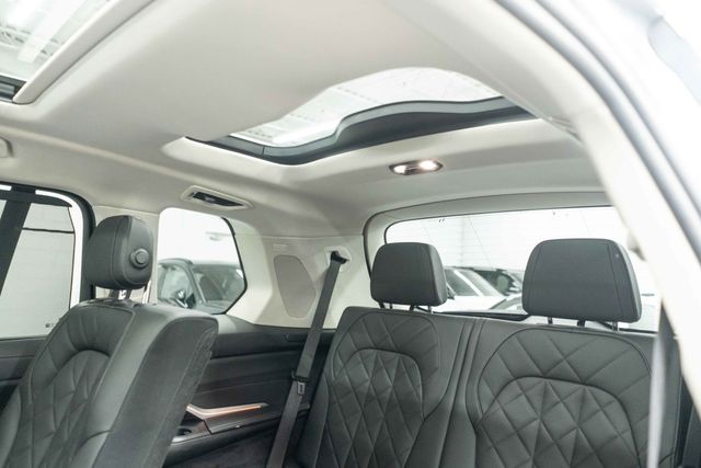 2025 BMW X7 xDrive40i Sports Activity Vehicle - 22945399 - 20