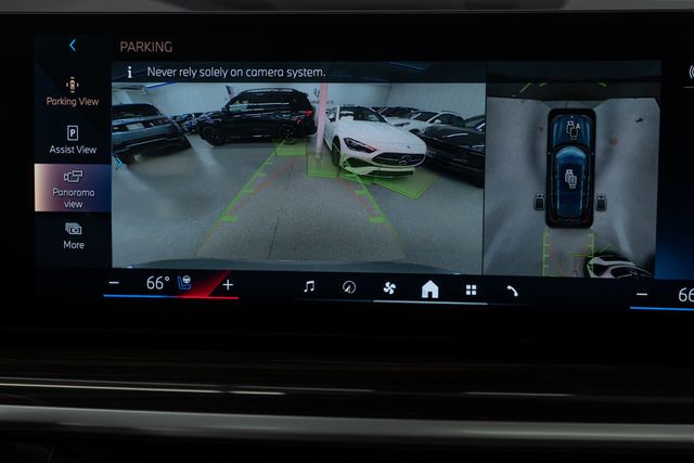 2025 BMW X7 xDrive40i Sports Activity Vehicle - 22945399 - 30