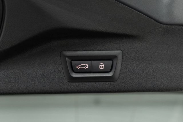 2025 BMW X7 xDrive40i Sports Activity Vehicle - 22945399 - 39