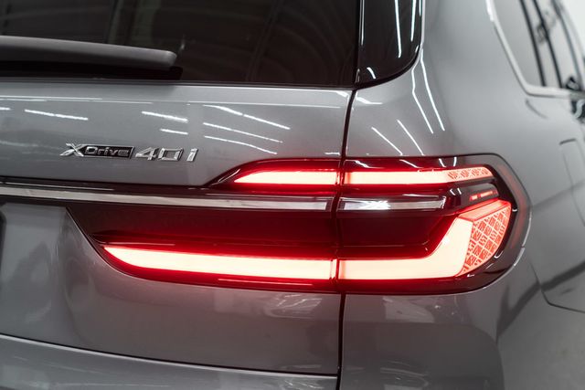 2025 BMW X7 xDrive40i Sports Activity Vehicle - 22945399 - 52