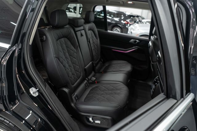 2025 BMW X7 xDrive40i Sports Activity Vehicle - 22949234 - 12