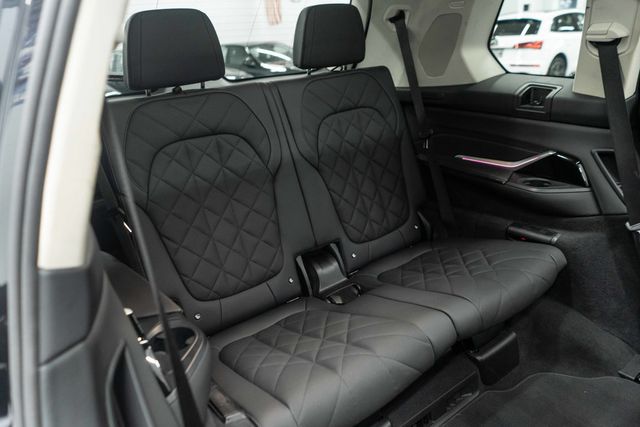 2025 BMW X7 xDrive40i Sports Activity Vehicle - 22949234 - 13