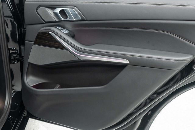 2025 BMW X7 xDrive40i Sports Activity Vehicle - 22949234 - 40