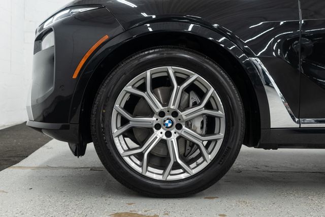 2025 BMW X7 xDrive40i Sports Activity Vehicle - 22949234 - 43