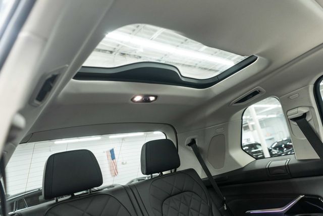 2025 BMW X7 xDrive40i Sports Activity Vehicle - 22951202 - 12