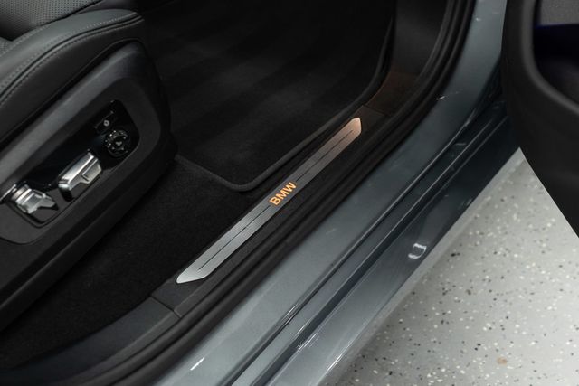 2025 BMW X7 xDrive40i Sports Activity Vehicle - 22951202 - 21