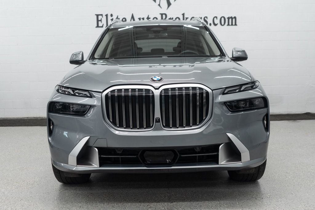 2025 Bmw X7 xDrive40i photo 3