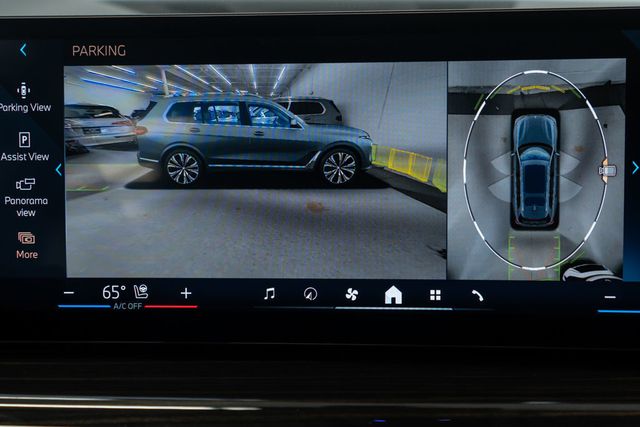 2025 BMW X7 xDrive40i Sports Activity Vehicle - 22951202 - 32