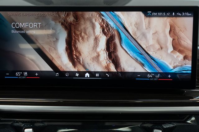 2025 BMW X7 xDrive40i Sports Activity Vehicle - 22951202 - 36