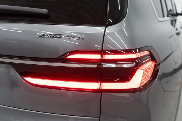 2025 BMW X7 xDrive40i Sports Activity Vehicle - 22951202 - 57