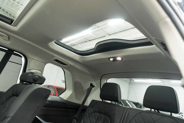 2025 BMW X7 xDrive40i Sports Activity Vehicle - 22974571 - 18