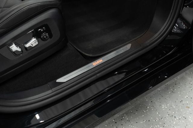 2025 BMW X7 xDrive40i Sports Activity Vehicle - 22974571 - 20