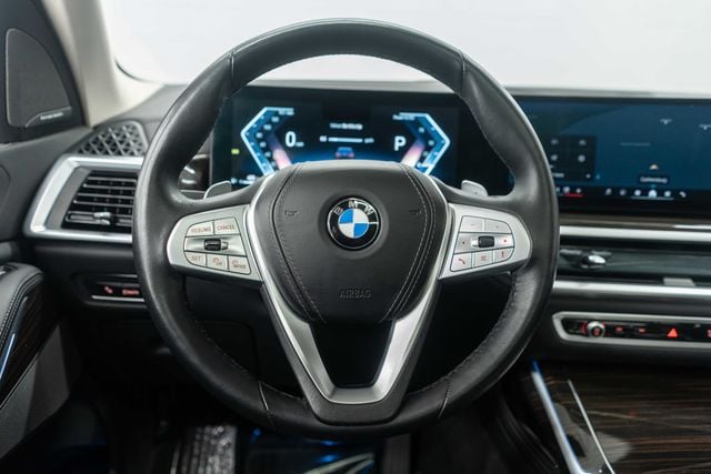 2025 BMW X7 xDrive40i Sports Activity Vehicle - 22974571 - 23