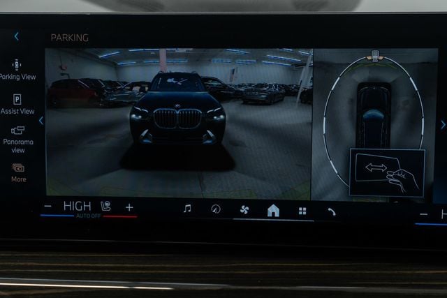 2025 BMW X7 xDrive40i Sports Activity Vehicle - 22974571 - 30