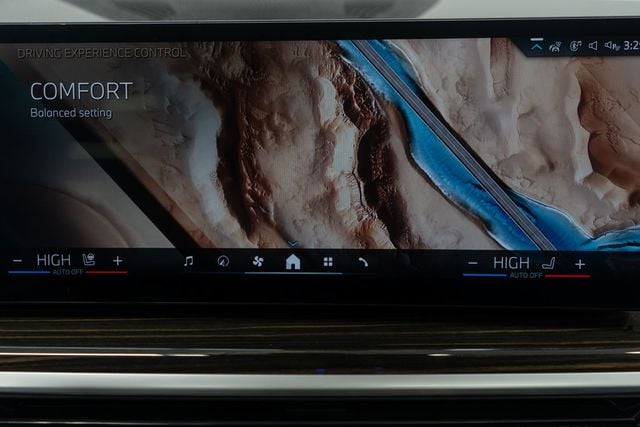 2025 BMW X7 xDrive40i Sports Activity Vehicle - 22974571 - 36