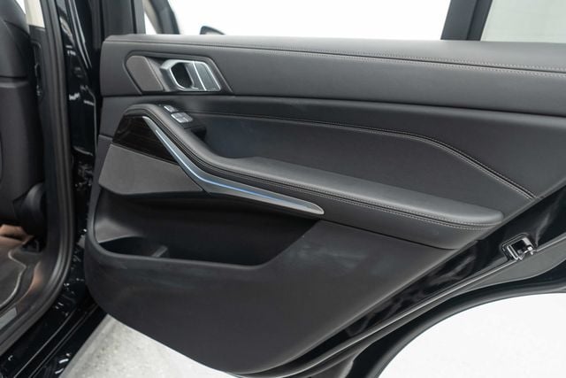 2025 BMW X7 xDrive40i Sports Activity Vehicle - 22974571 - 42