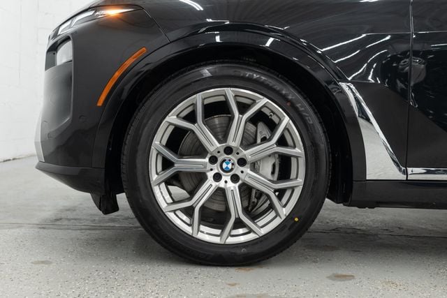 2025 BMW X7 xDrive40i Sports Activity Vehicle - 22974571 - 47