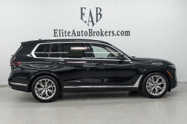 2025 BMW X7 xDrive40i Sports Activity Vehicle - 22974571 - 4