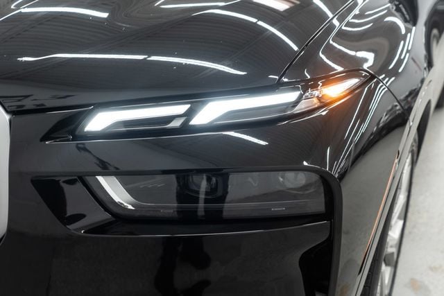 2025 BMW X7 xDrive40i Sports Activity Vehicle - 22974571 - 56