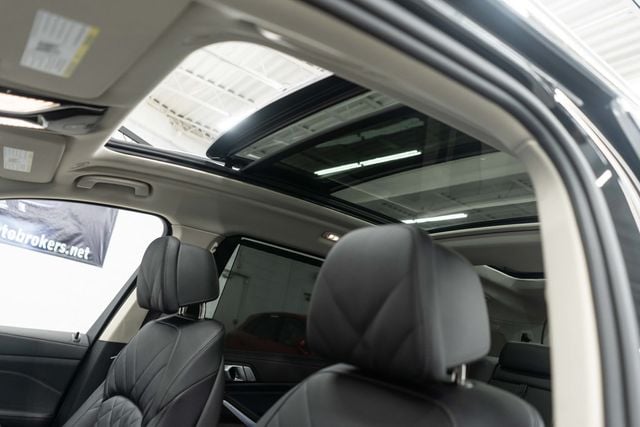 2025 BMW X7 xDrive40i Sports Activity Vehicle - 22974571 - 6