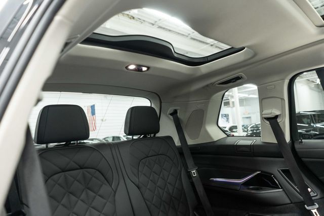 2025 BMW X7 xDrive40i Sports Activity Vehicle - 22976217 - 18