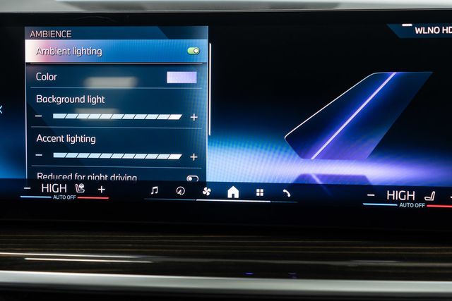 2025 BMW X7 xDrive40i Sports Activity Vehicle - 22976217 - 36