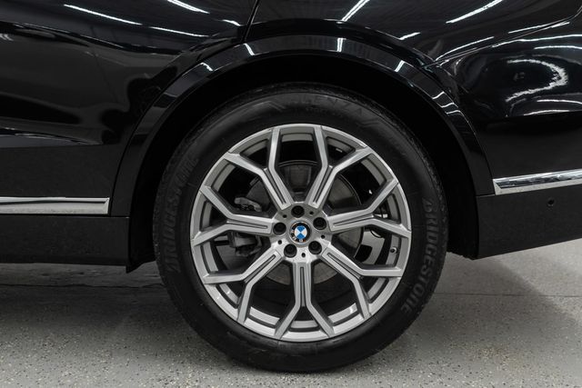 2025 BMW X7 xDrive40i Sports Activity Vehicle - 22976217 - 41