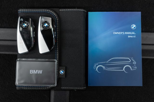 2025 BMW X7 xDrive40i Sports Activity Vehicle - 22976217 - 60