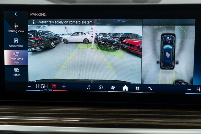 2025 BMW X7 xDrive40i Sports Activity Vehicle - 22979701 - 29