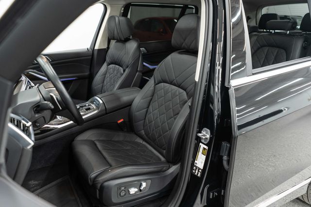 2025 BMW X7 xDrive40i Sports Activity Vehicle - 22979701 - 7