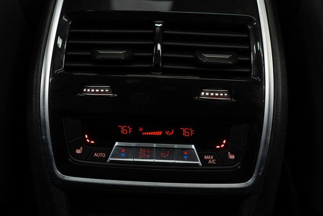 2025 BMW X7 xDrive40i Sports Activity Vehicle - 22992896 - 14