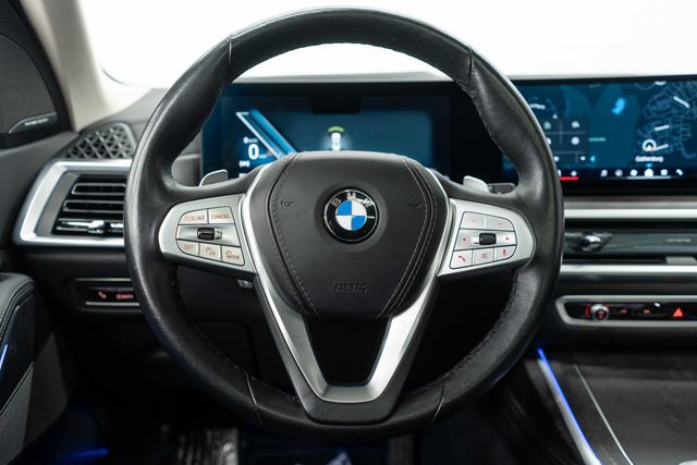 2025 BMW X7 xDrive40i Sports Activity Vehicle - 22992896 - 21