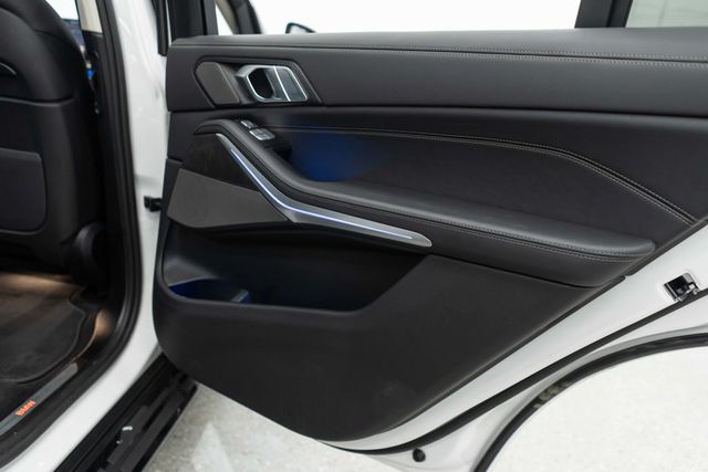 2025 BMW X7 xDrive40i Sports Activity Vehicle - 22992896 - 35