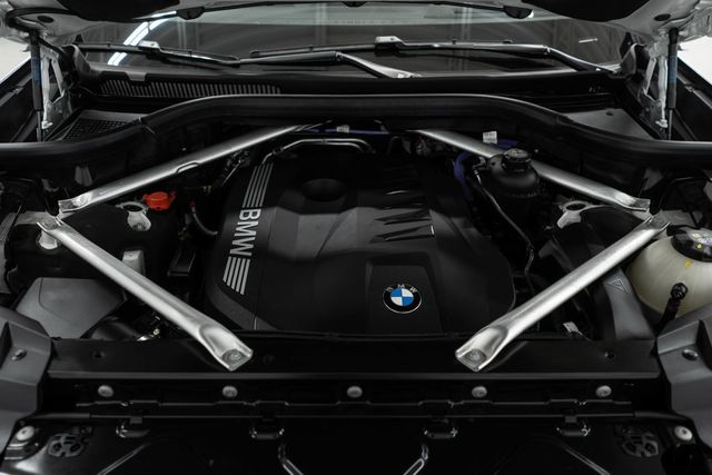 2025 BMW X7 xDrive40i Sports Activity Vehicle - 22992896 - 45