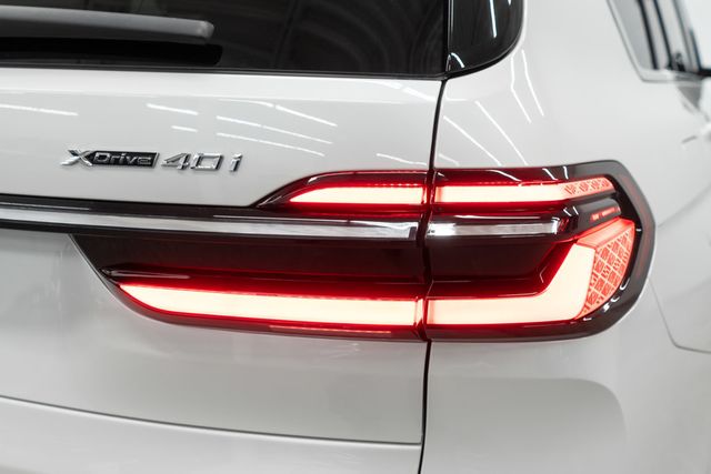 2025 BMW X7 xDrive40i Sports Activity Vehicle - 22992896 - 54