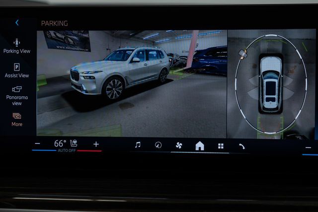 2025 BMW X7 xDrive40i Sports Activity Vehicle - 23058526 - 29