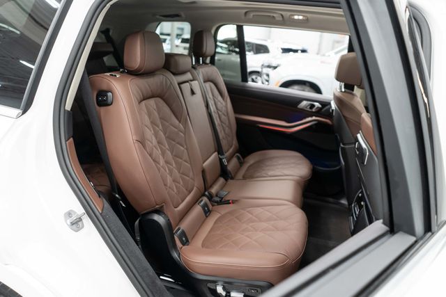 2025 BMW X7 xDrive40i Sports Activity Vehicle - 23071909 - 12