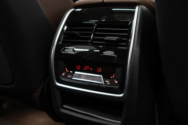 2025 BMW X7 xDrive40i Sports Activity Vehicle - 23071909 - 18
