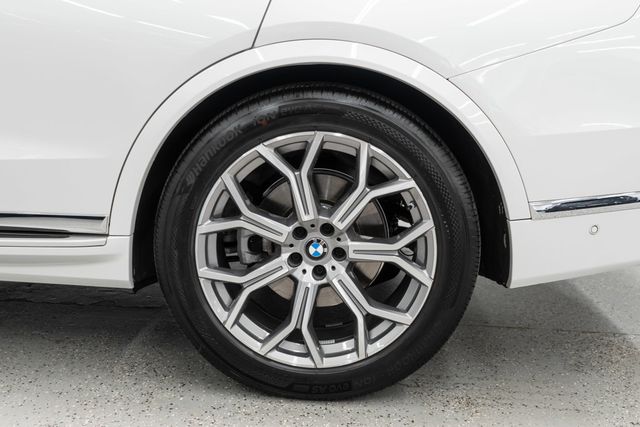 2025 BMW X7 xDrive40i Sports Activity Vehicle - 23071909 - 43