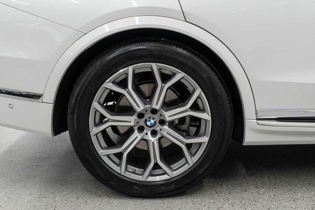 2025 BMW X7 xDrive40i Sports Activity Vehicle - 23071909 - 44