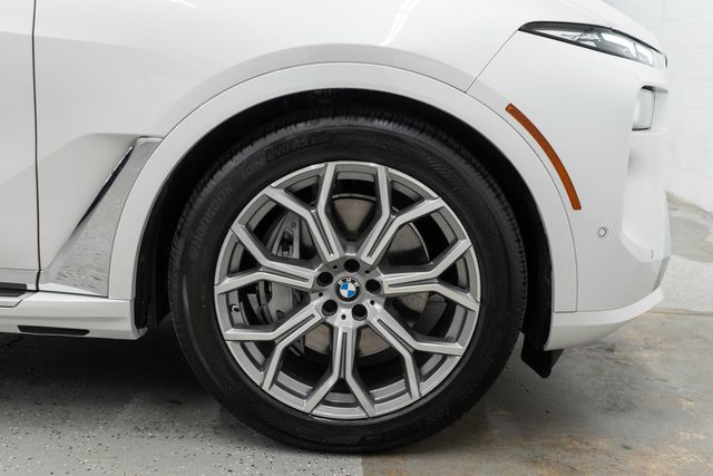 2025 BMW X7 xDrive40i Sports Activity Vehicle - 23071909 - 45