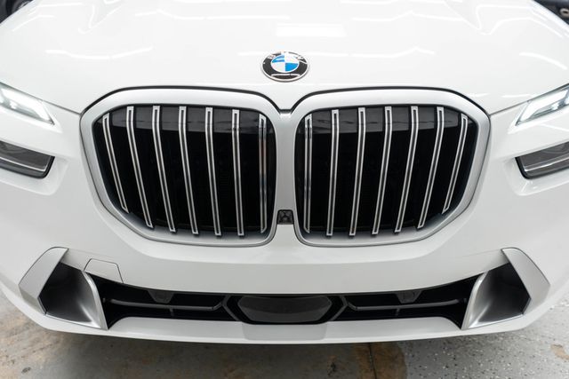 2025 BMW X7 xDrive40i Sports Activity Vehicle - 23071909 - 51