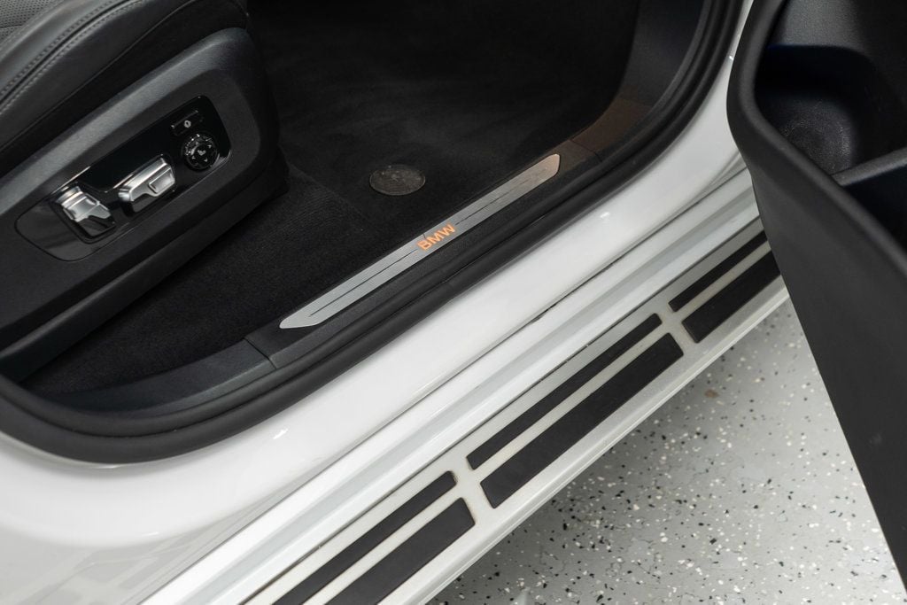 BMW X7 photo 21