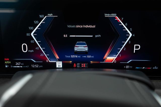 2025 BMW X7 xDrive40i Sports Activity Vehicle - 23081705 - 25