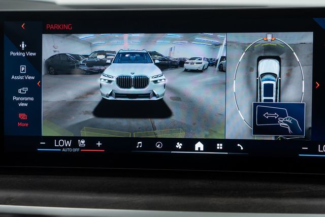 2025 BMW X7 xDrive40i Sports Activity Vehicle - 23081705 - 30