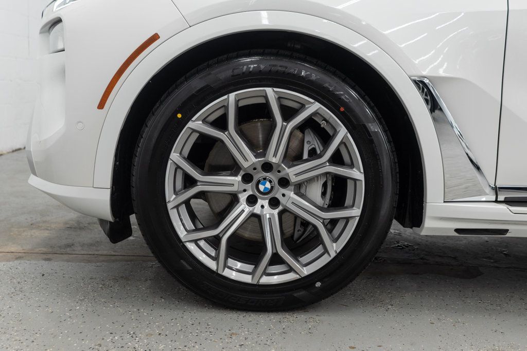 BMW X7 photo 47