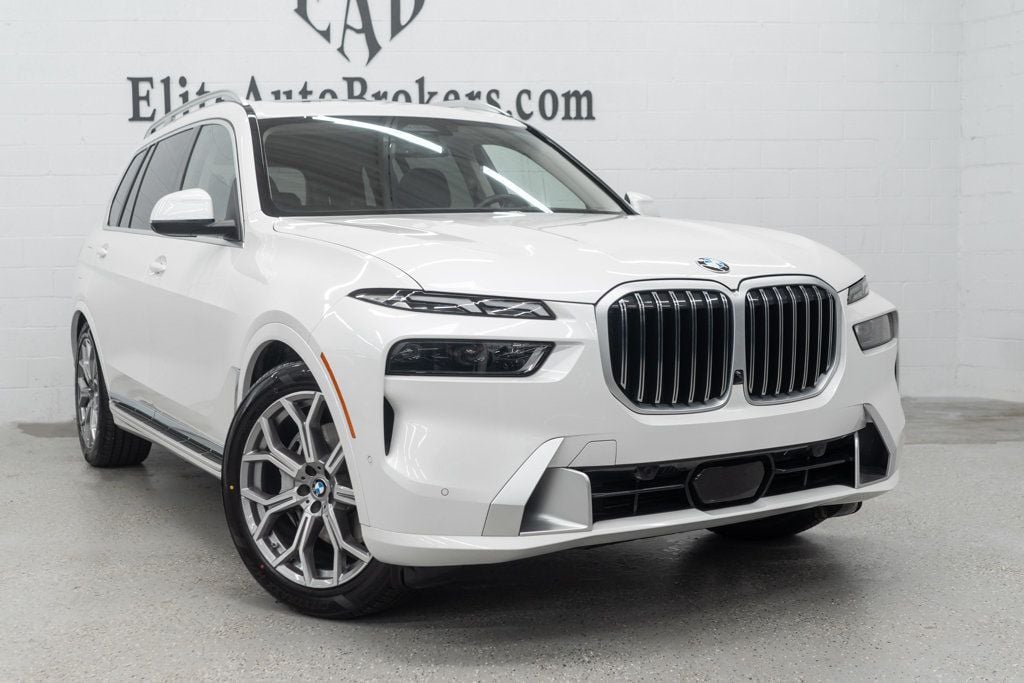 BMW X7 photo 6