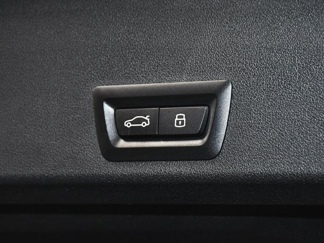 2025 BMW XM Base - 22922445 - 91