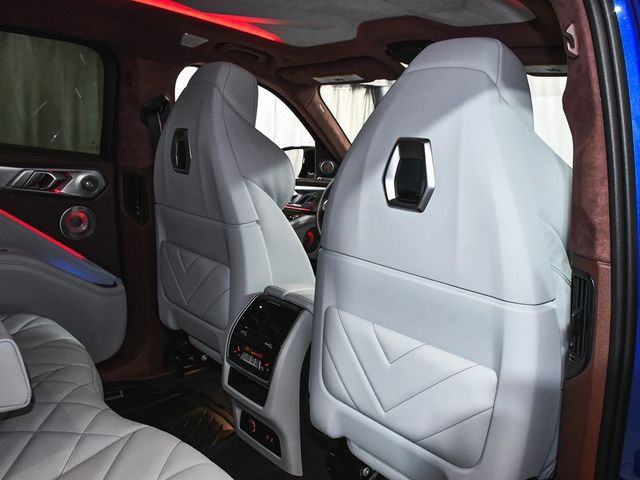 2025 BMW XM Base - 22967129 - 77