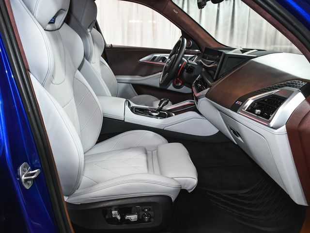 2025 BMW XM Base - 22967129 - 79